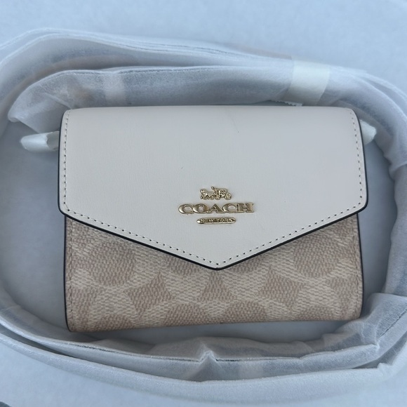 New COACH Mini Envelope Wallet With Strap In Signature Canvas - Picture 7 of 9